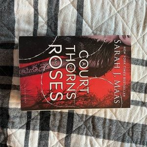 ACOTAR Book - A Court of Thorns and Roses by Sara J Maas